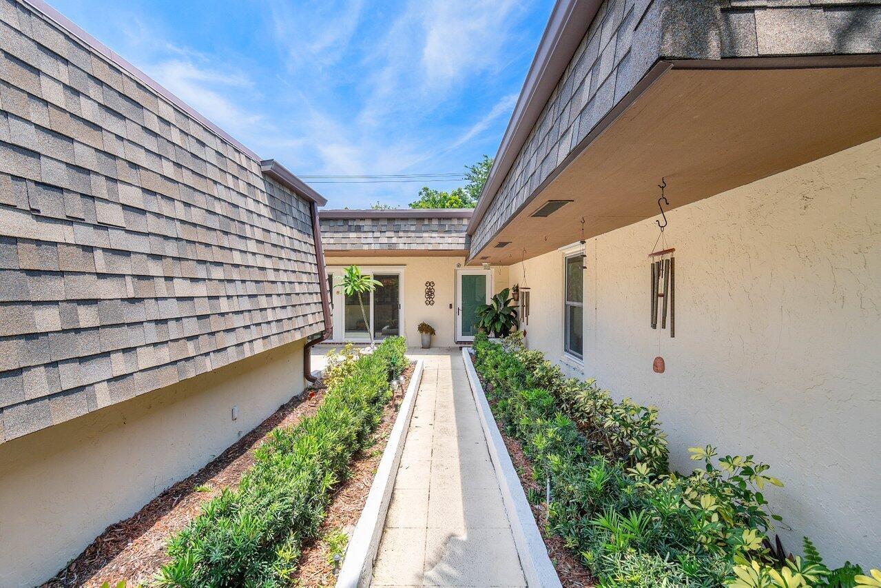 425 NW 11th Street