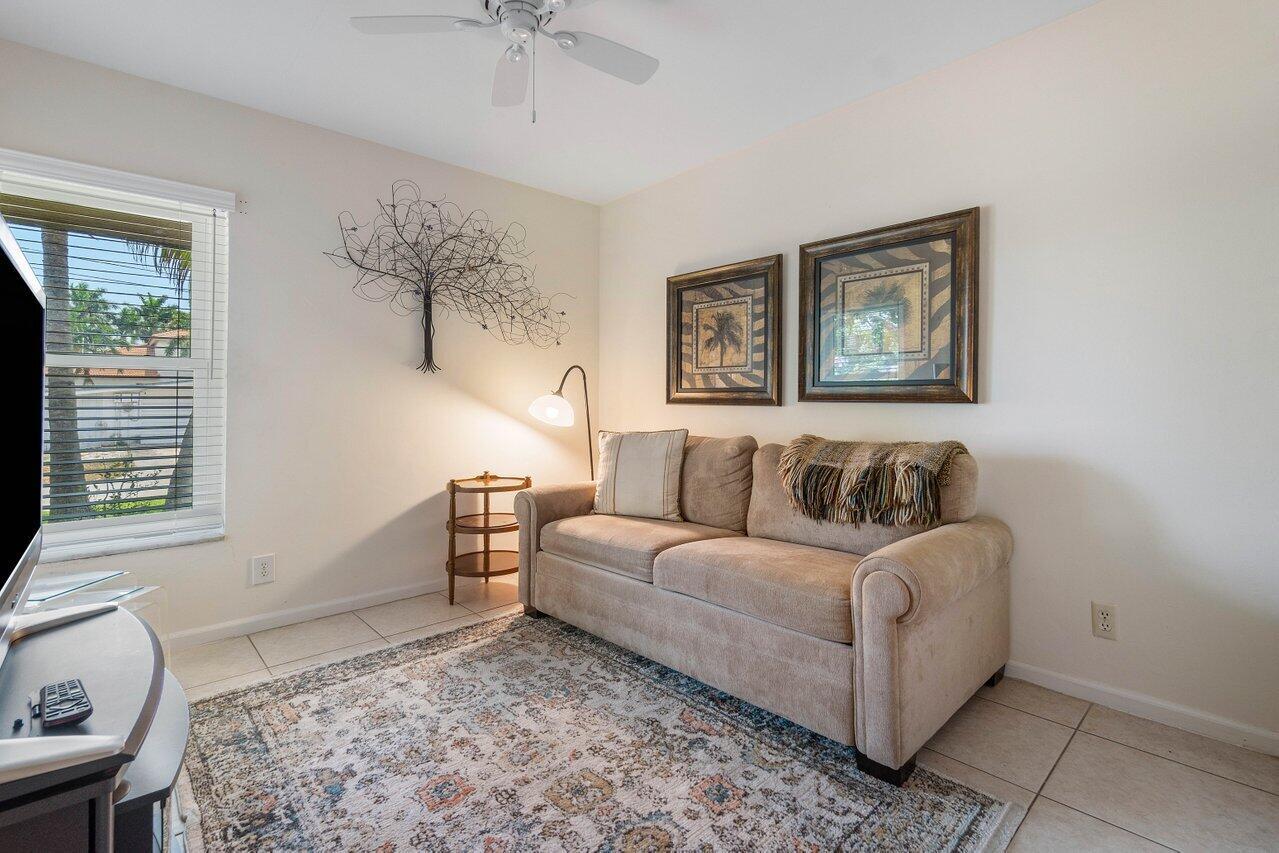 425 NW 11th Street