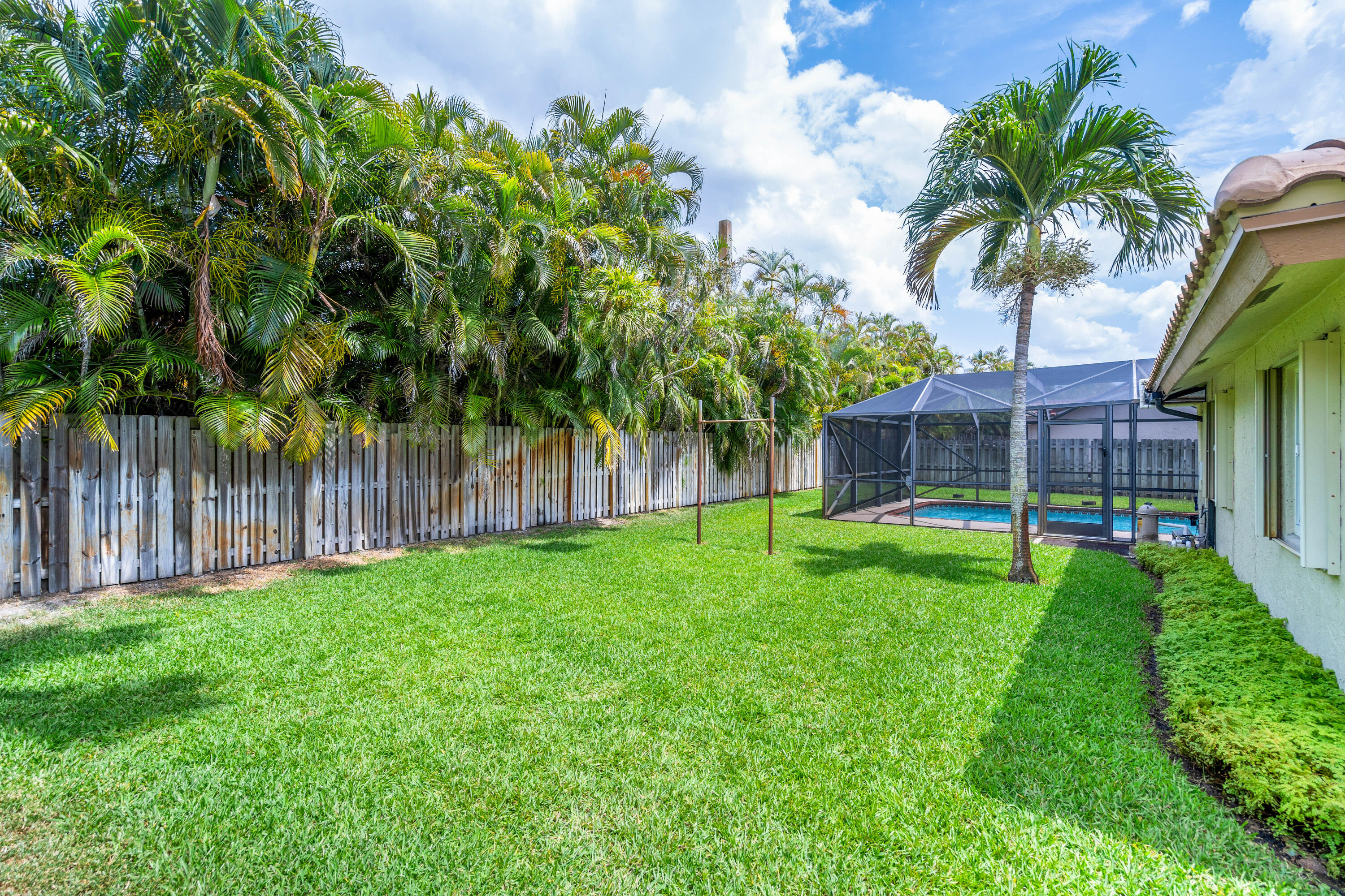 201 NW 108th Avenue, Coral Springs