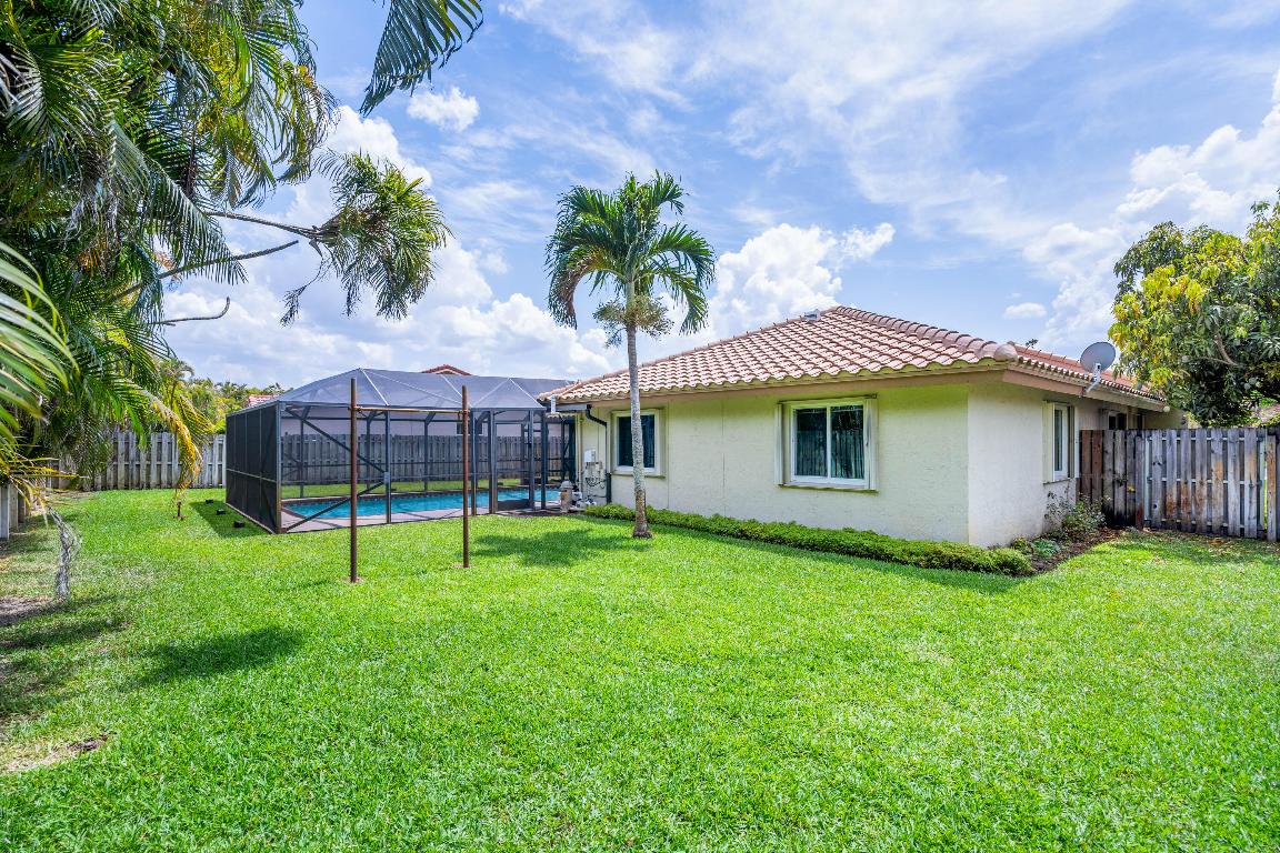 201 NW 108th Avenue, Coral Springs