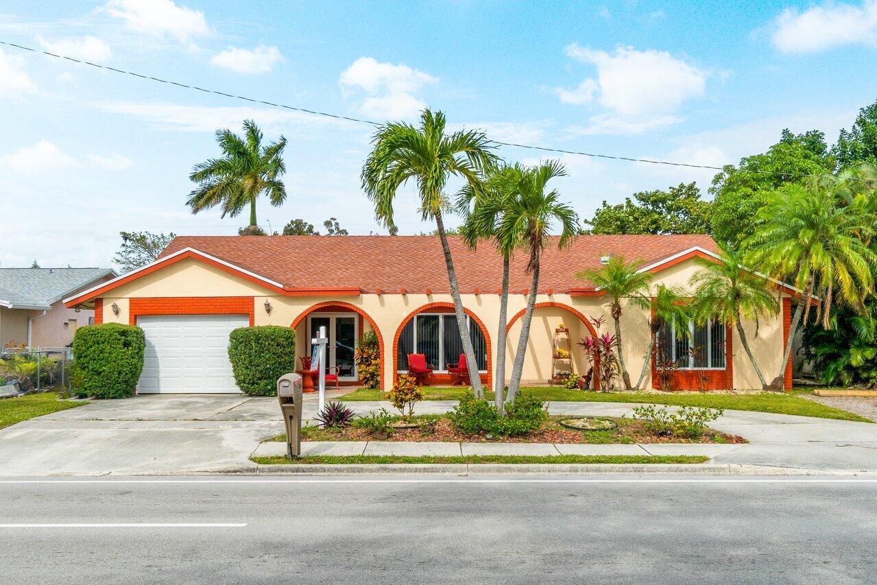 2841 Hypoluxo Road