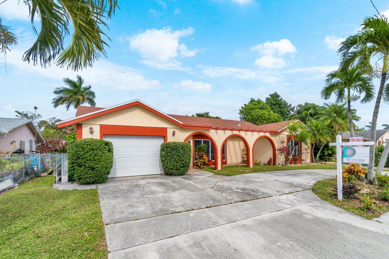 2841 Hypoluxo Road