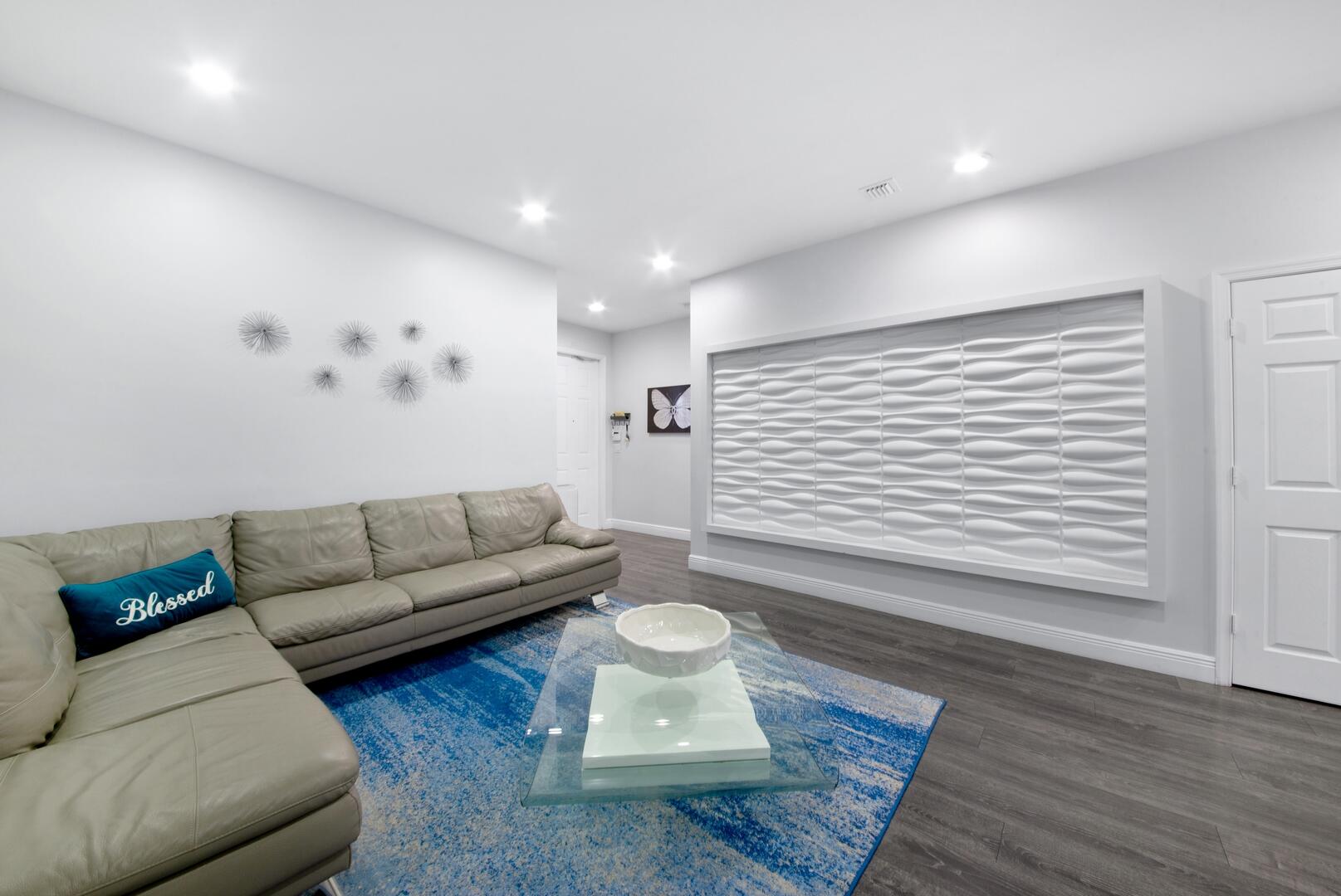 6960 Long Pine Circle, Coconut Creek