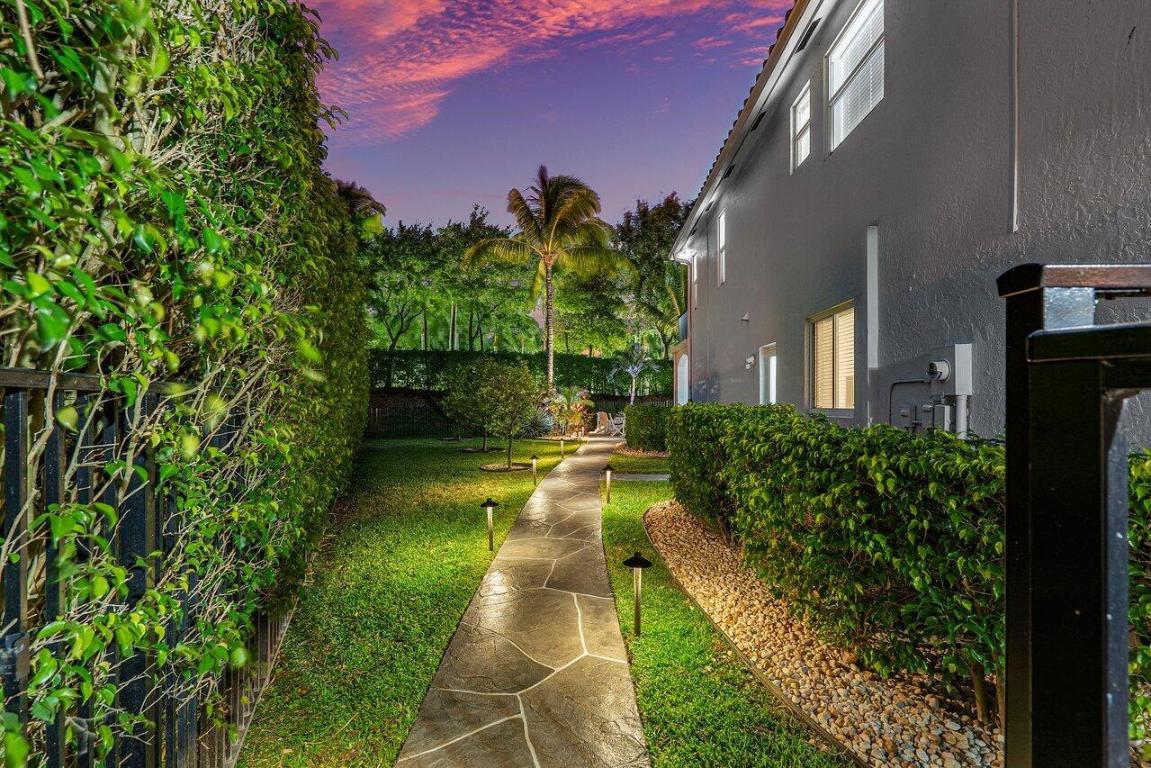 19959 Dinner Key Drive