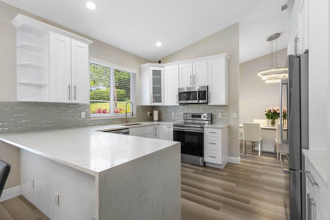 19959 Dinner Key Drive