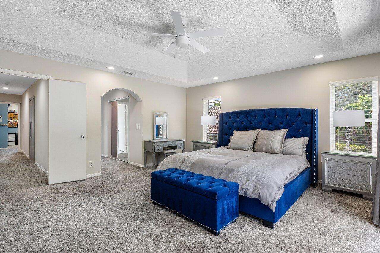 19959 Dinner Key Drive