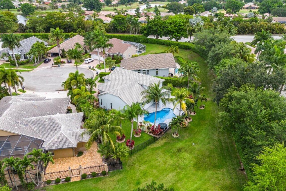 19959 Dinner Key Drive