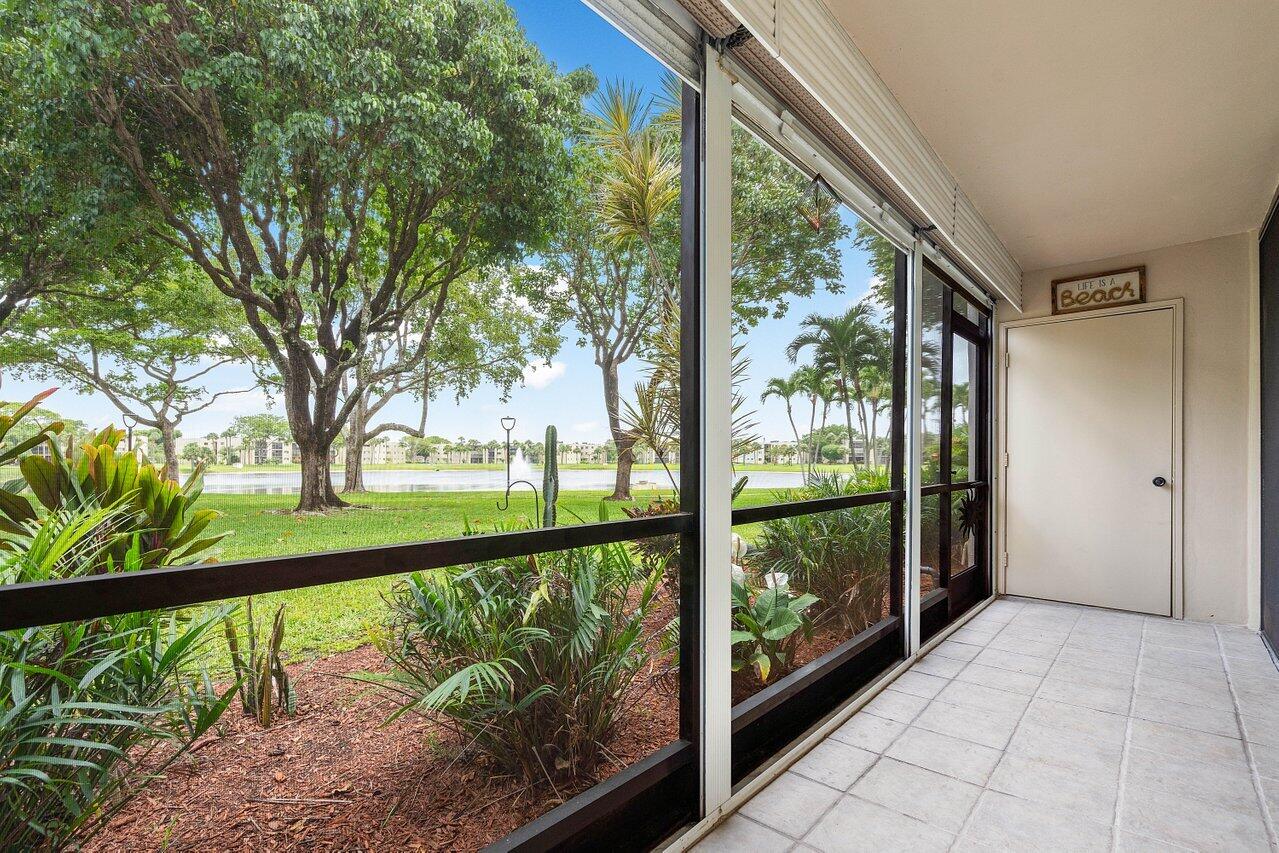 5280 Las Verdes Circle 111, Delray Beach Unit: 111