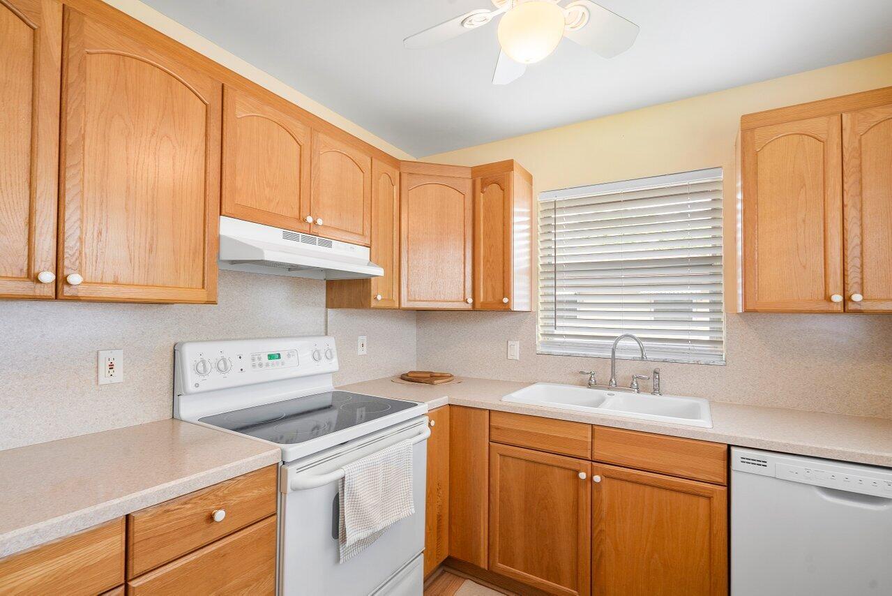 523 Sandpiper Circle 523