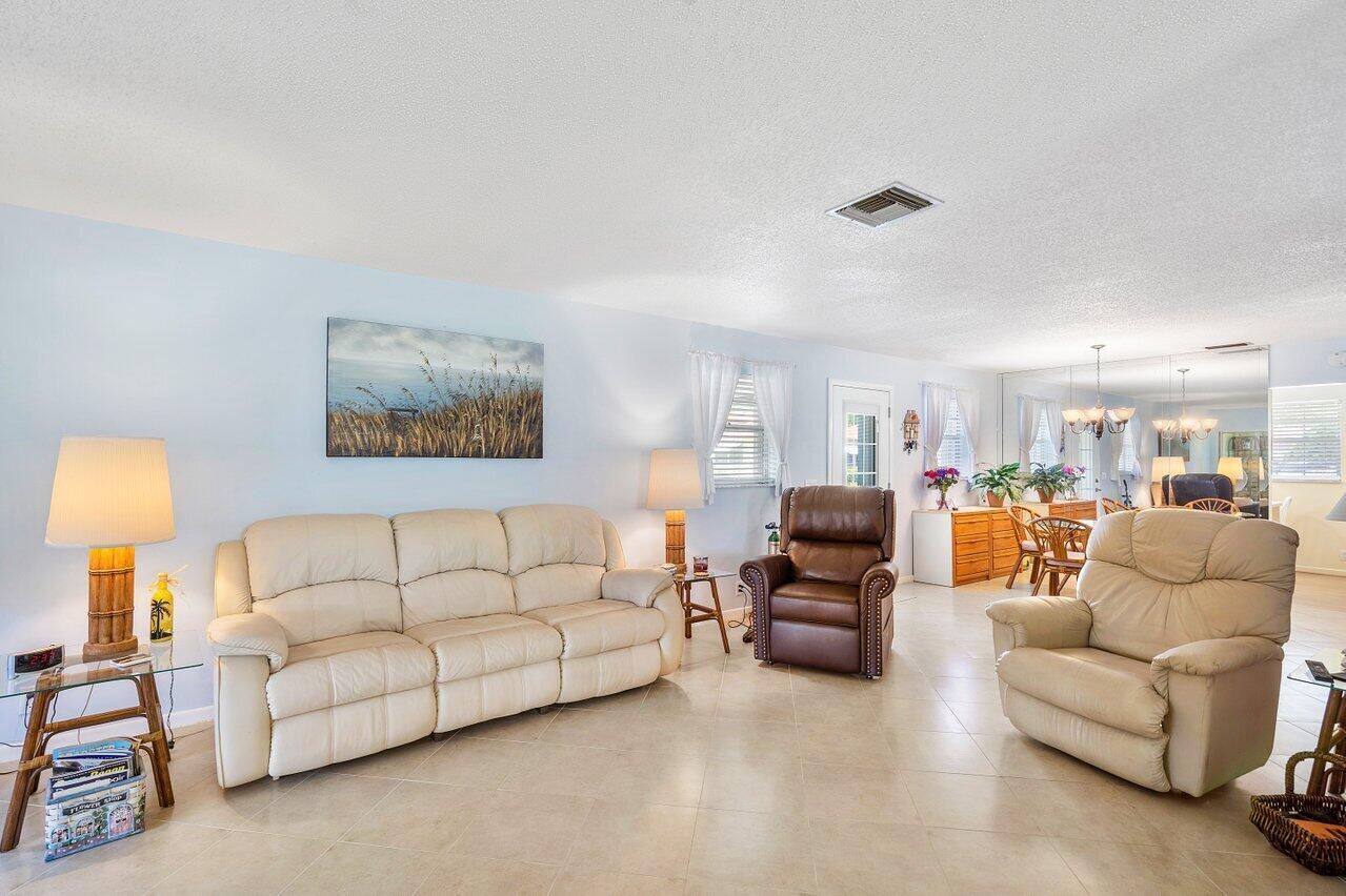 523 Sandpiper Circle 523
