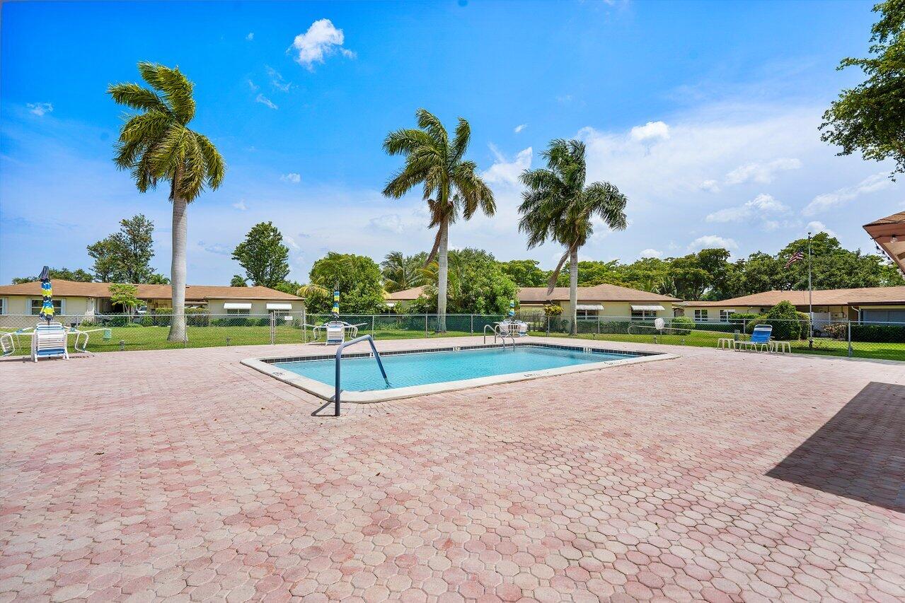 523 Sandpiper Circle 523