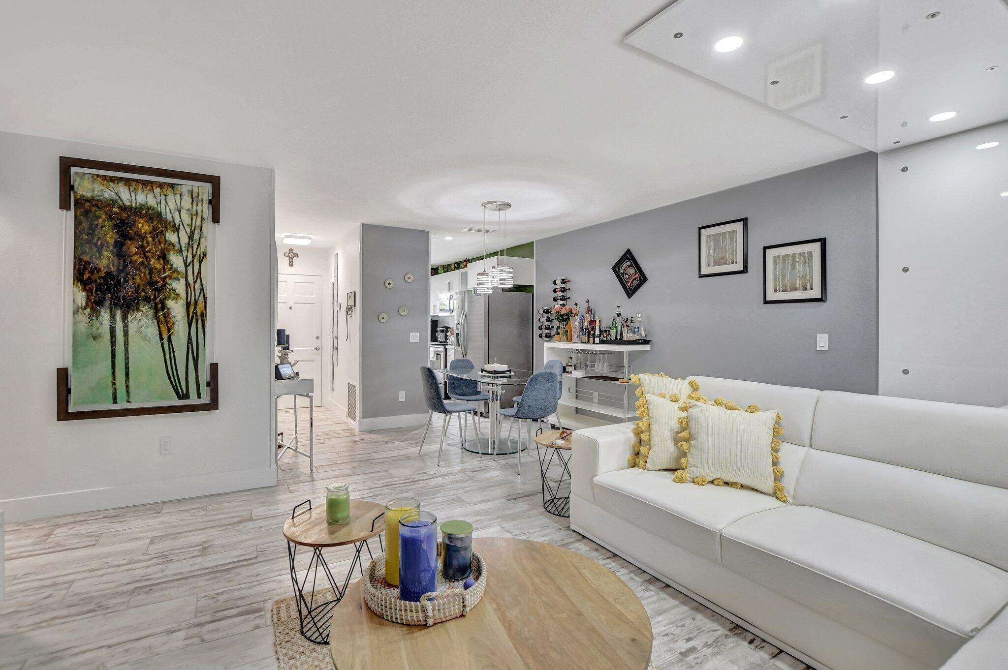 2570 Banyan Road 4, Boca Raton Unit: 4