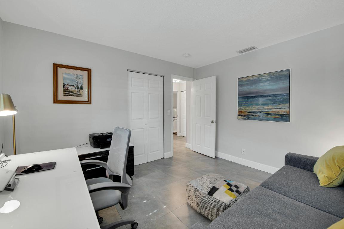 698 SW 15th Avenue, Boca Raton