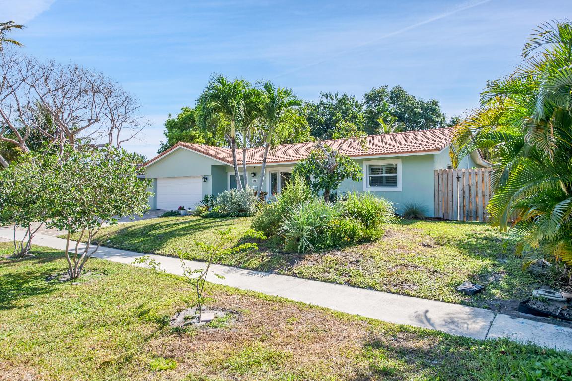698 SW 15th Avenue, Boca Raton