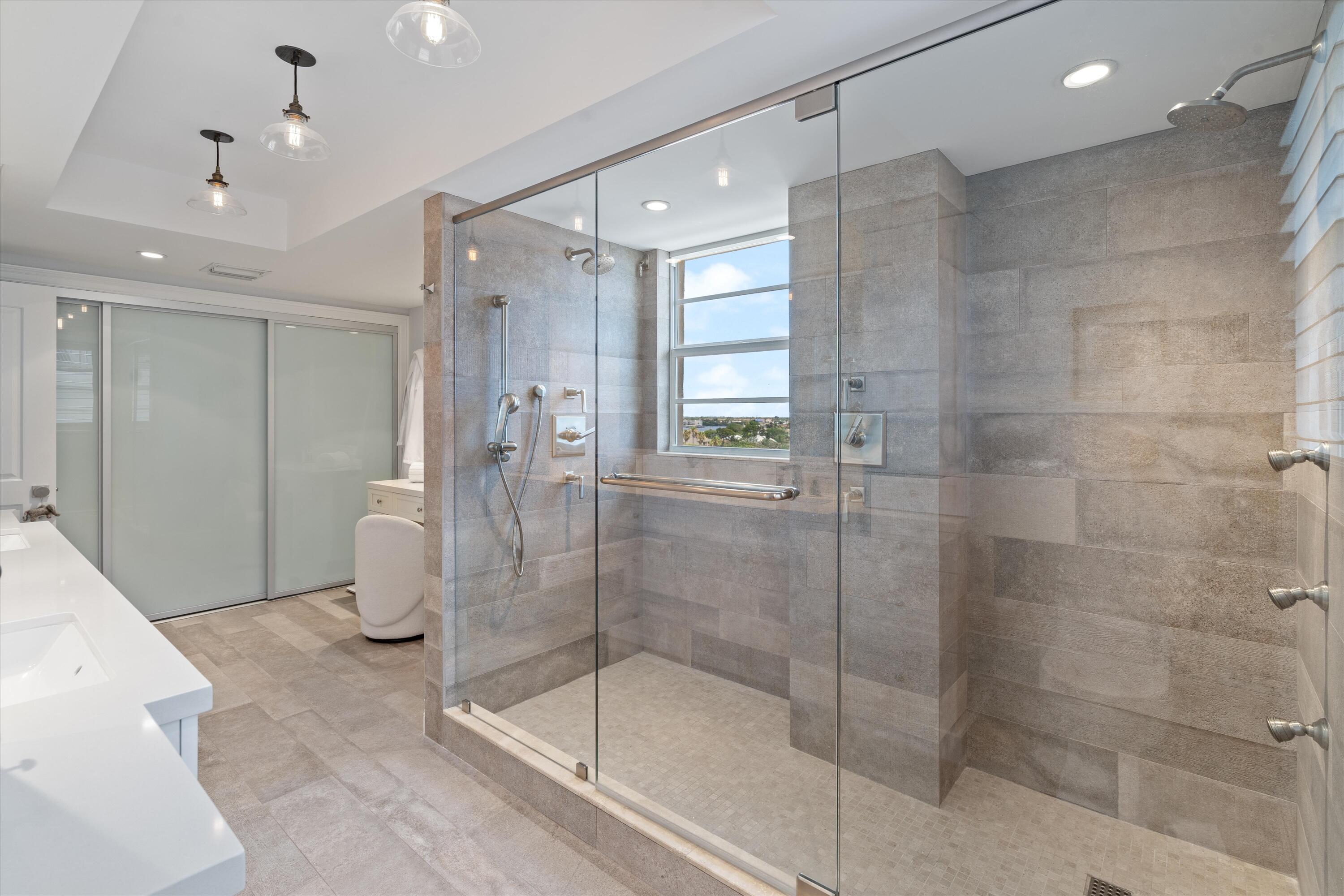 6665 N Ocean Boulevard B5