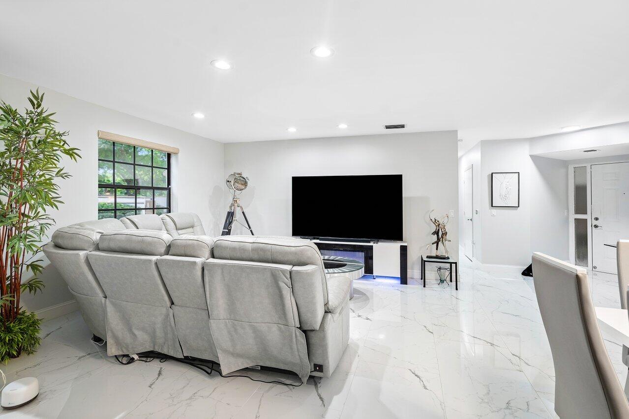 5241 Brisata Circle Aa