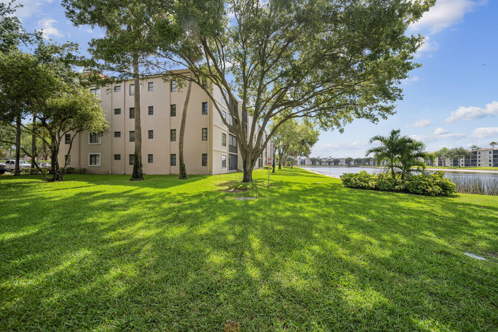 6037 Pointe Regal Circle 207