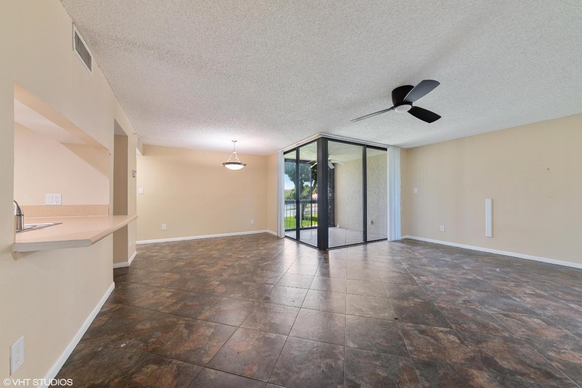 820 Lavers Circle G208, Delray Beach Unit: G208