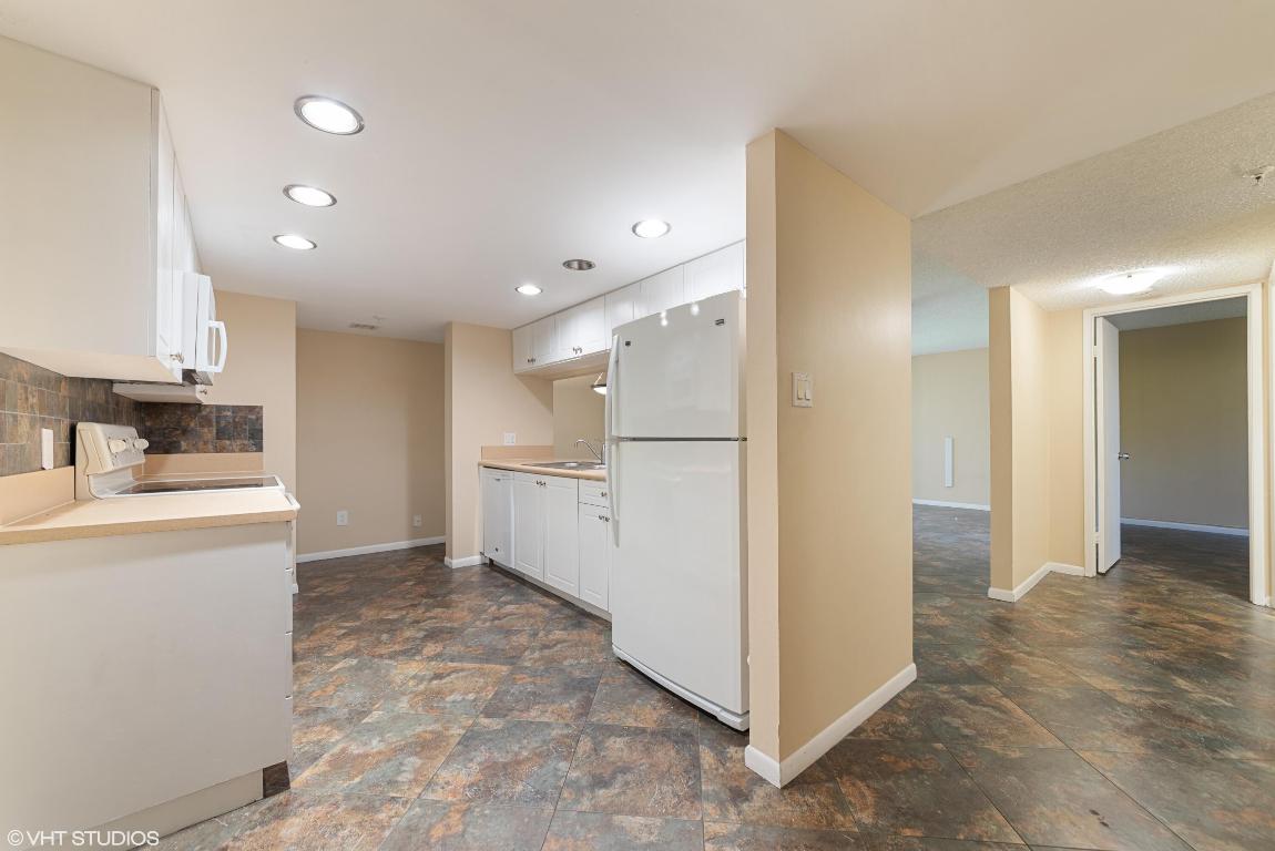 820 Lavers Circle G208, Delray Beach Unit: G208