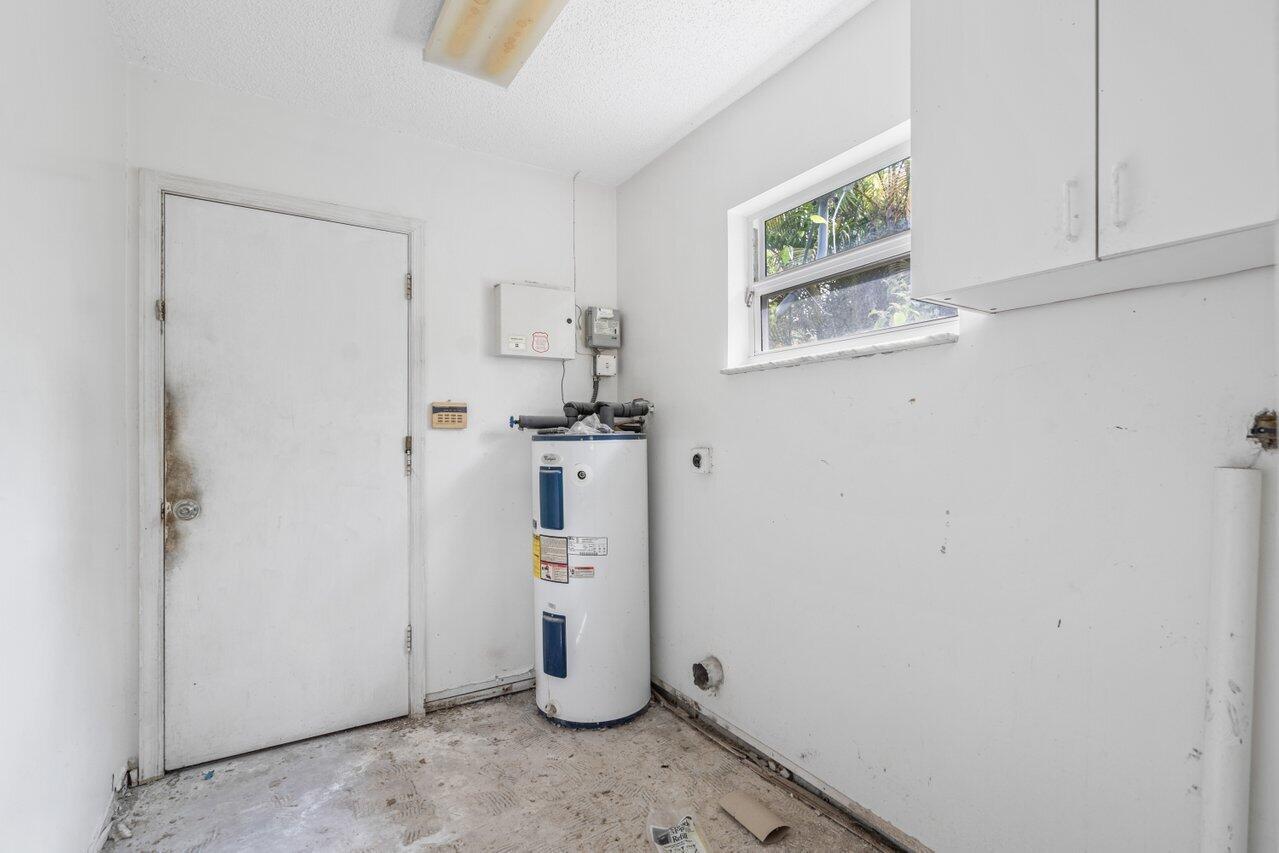 11312 Chipmunk Drive