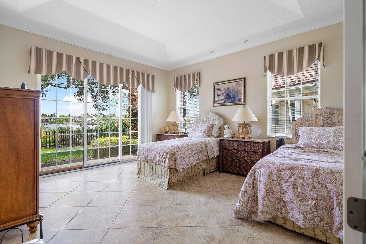 125 Mangrove Bay Way