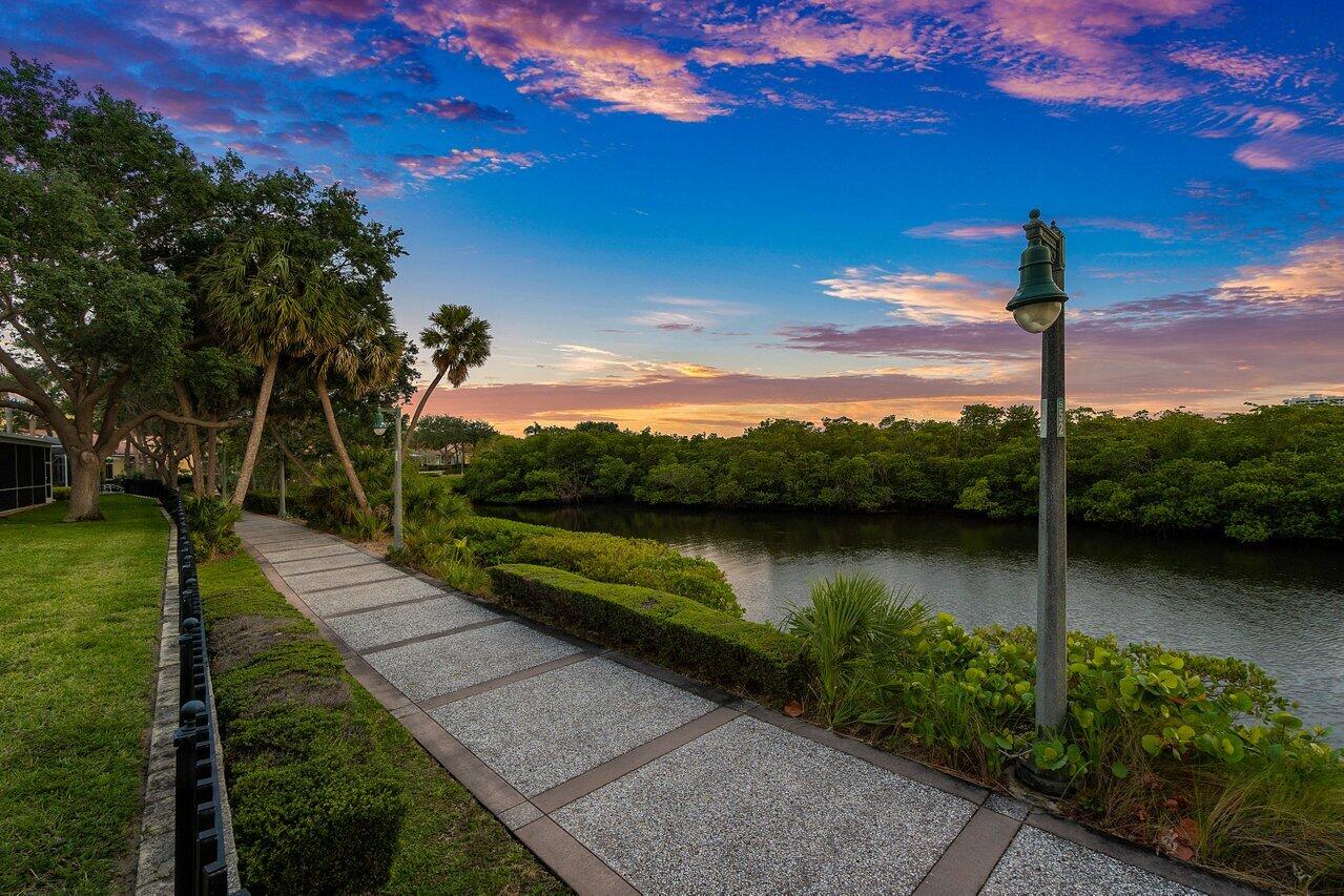 125 Mangrove Bay Way