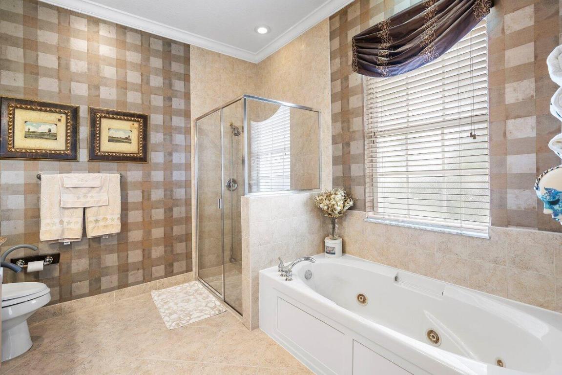 125 Mangrove Bay Way