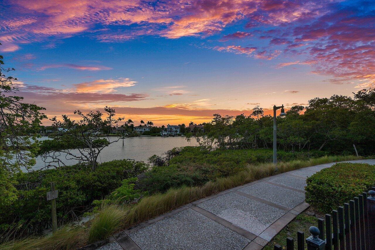 125 Mangrove Bay Way