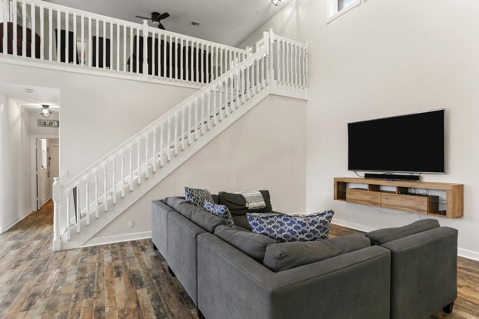 6690 NW 67th Place, Parkland
