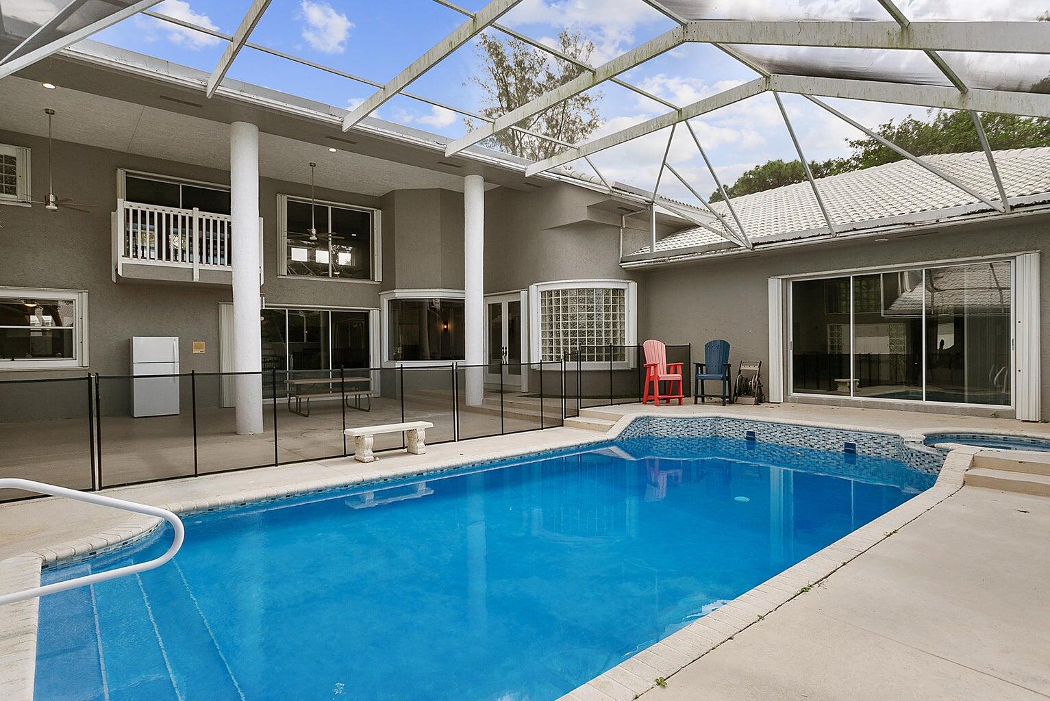 6690 NW 67th Place, Parkland