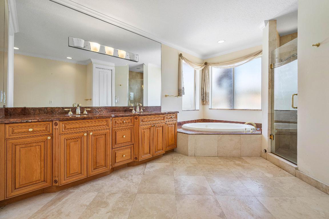 879 NE Orchid Bay Drive, Boca Raton