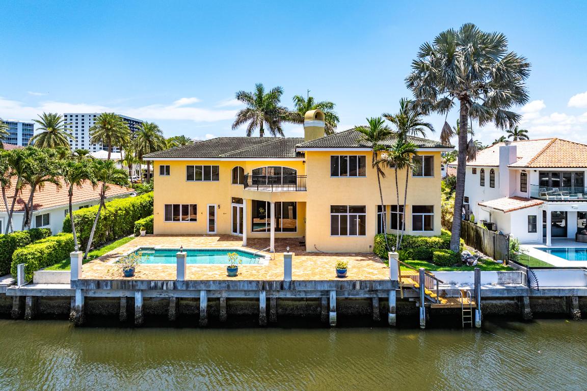 879 NE Orchid Bay Drive, Boca Raton