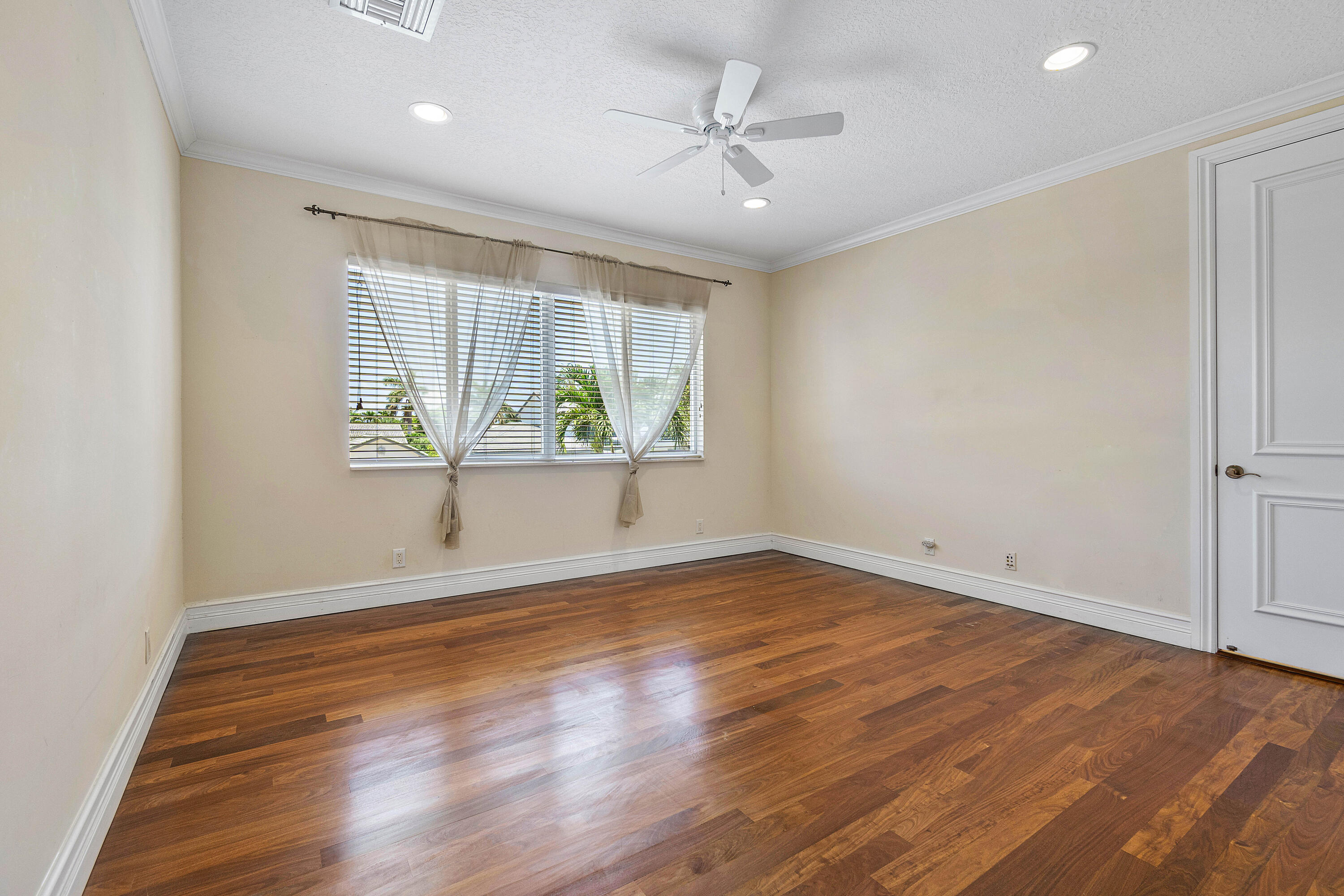 879 NE Orchid Bay Drive, Boca Raton