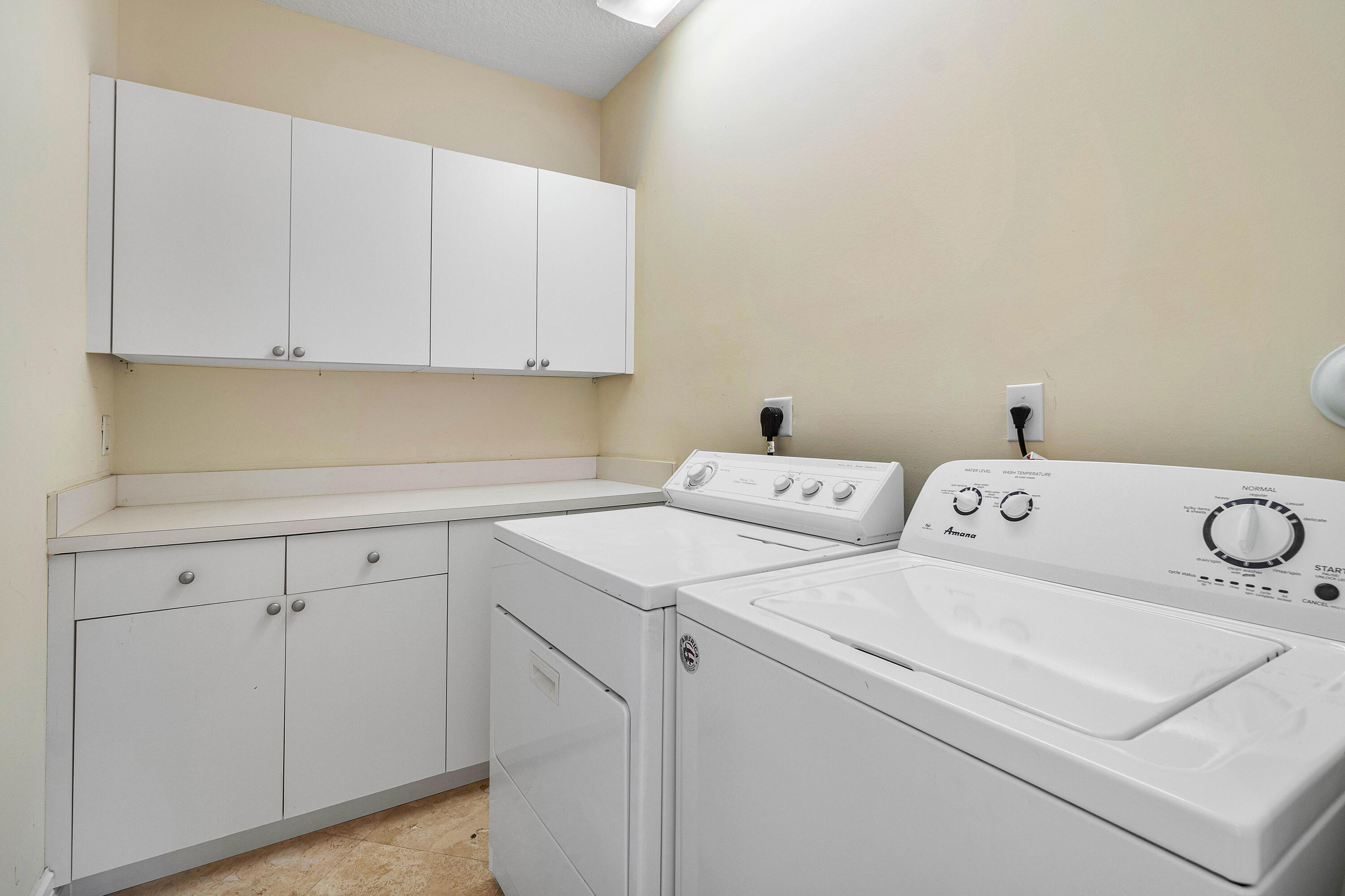 879 NE Orchid Bay Drive, Boca Raton