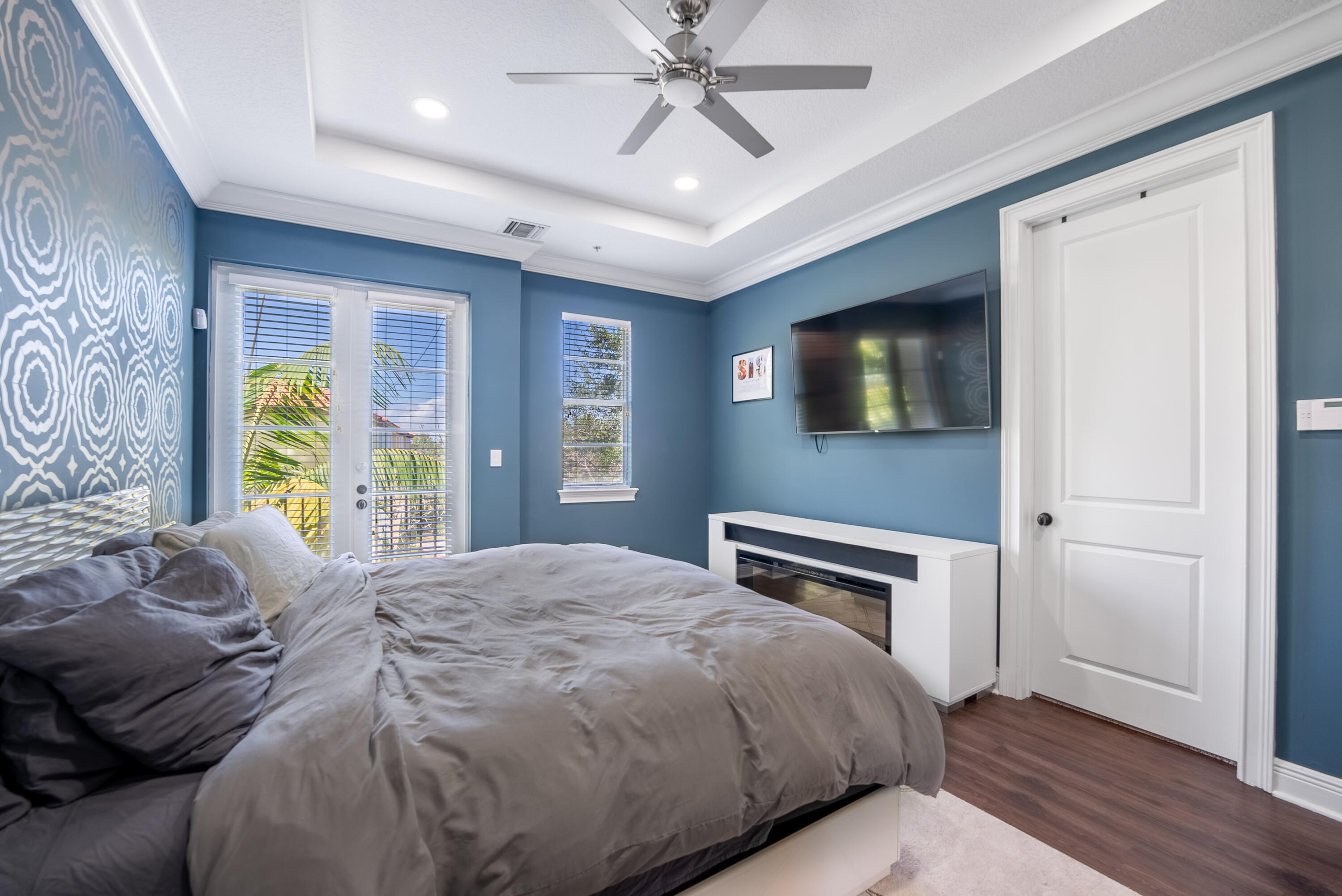 15 Via Floresta Drive