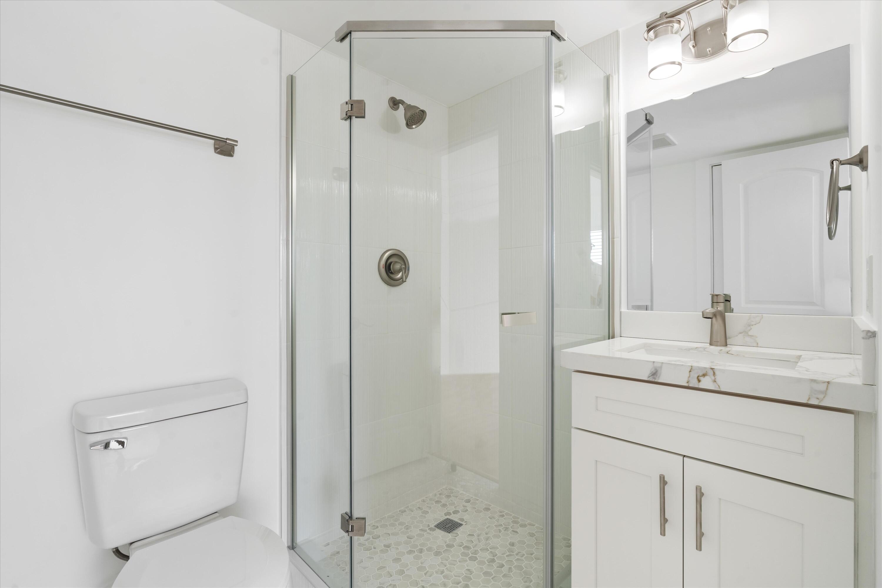 1021 Del Aire Court 101