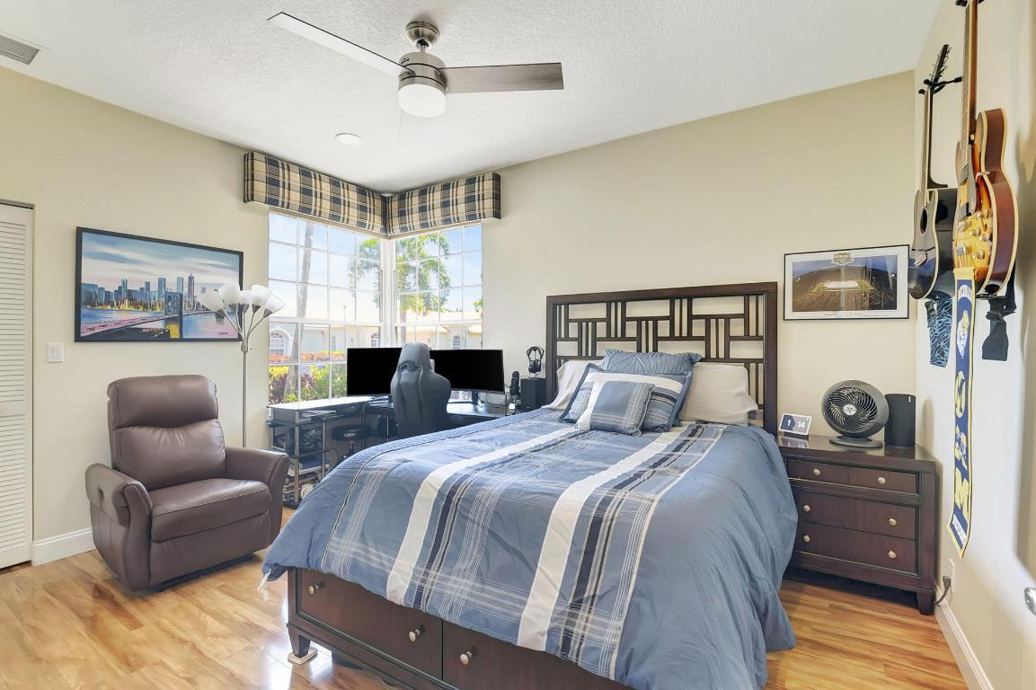 9086 Long Lake Palm Drive Drive