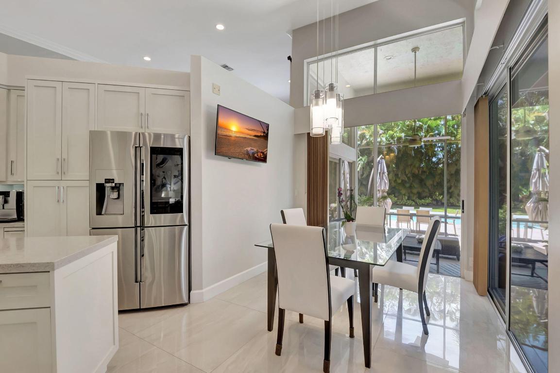 9086 Long Lake Palm Drive Drive