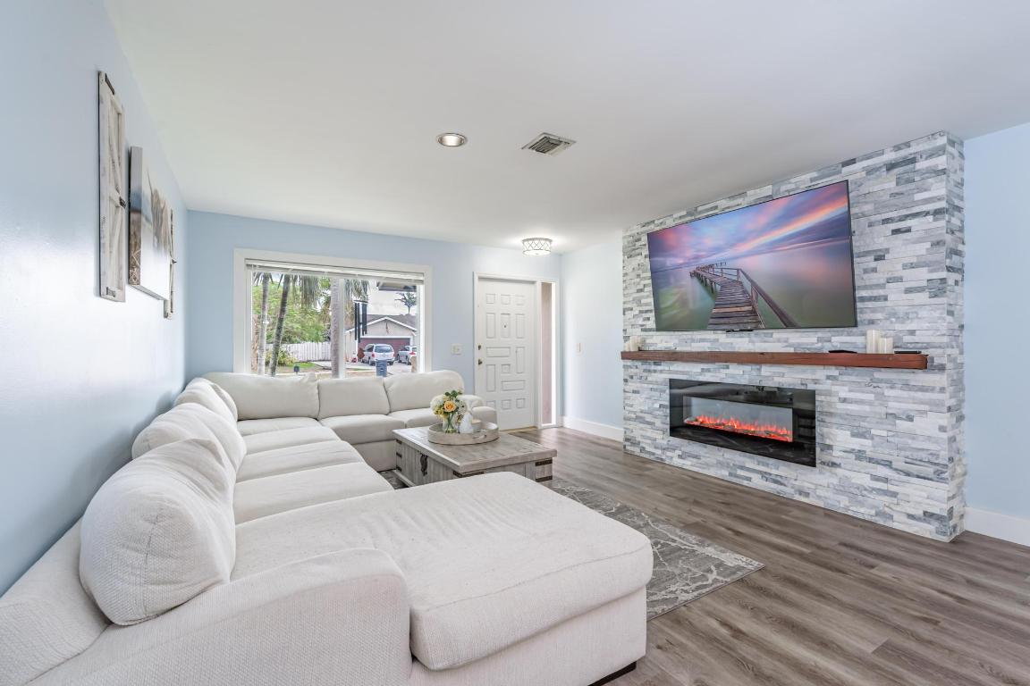 1197 Mystic Way, Wellington