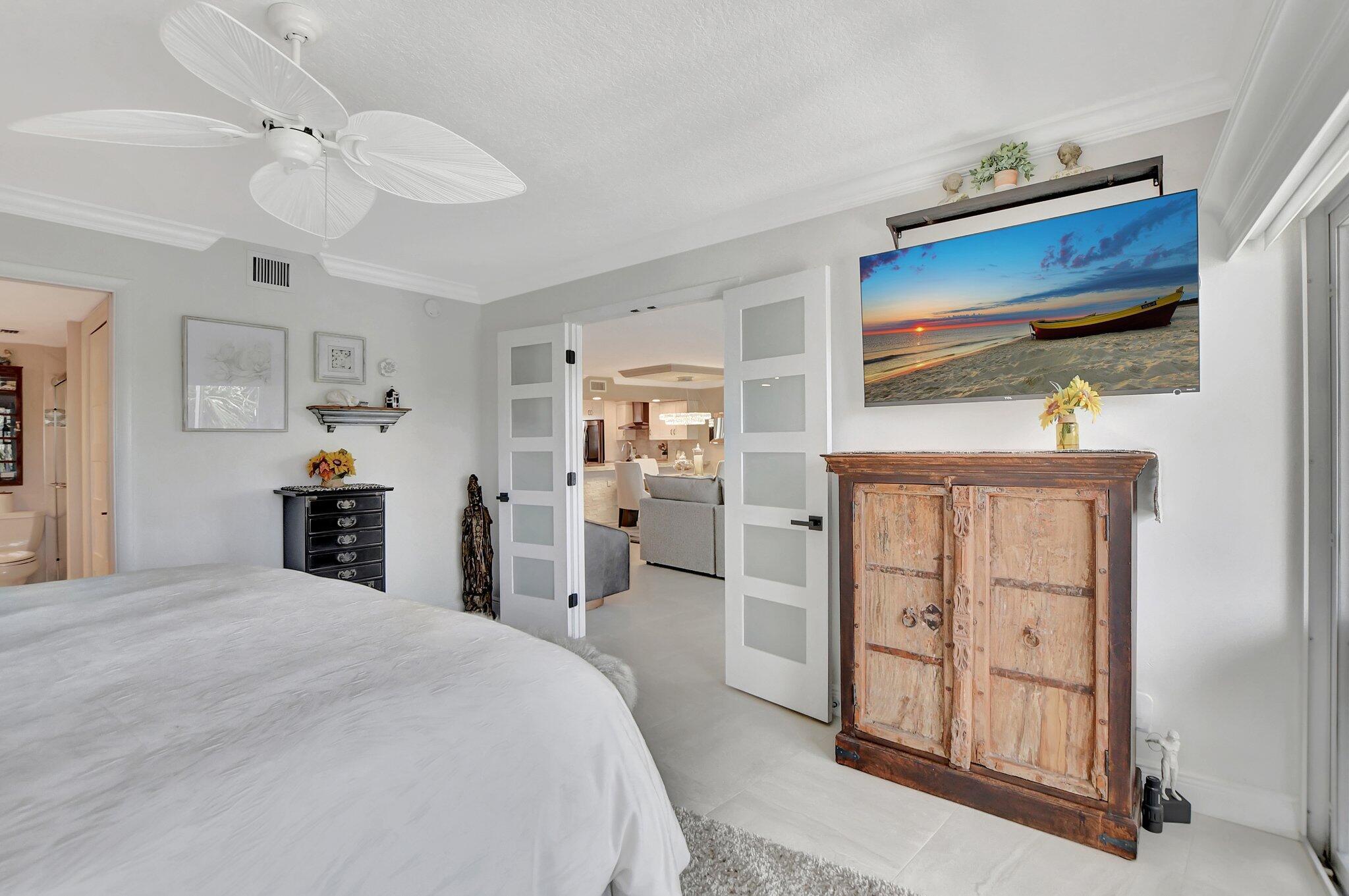 1523 E Hillsboro Boulevard 631