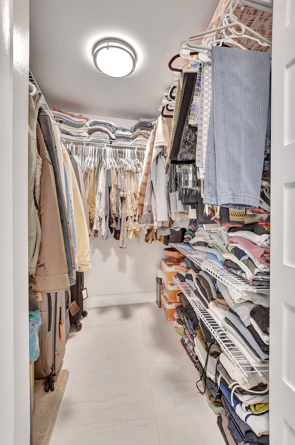 1523 E Hillsboro Boulevard 631