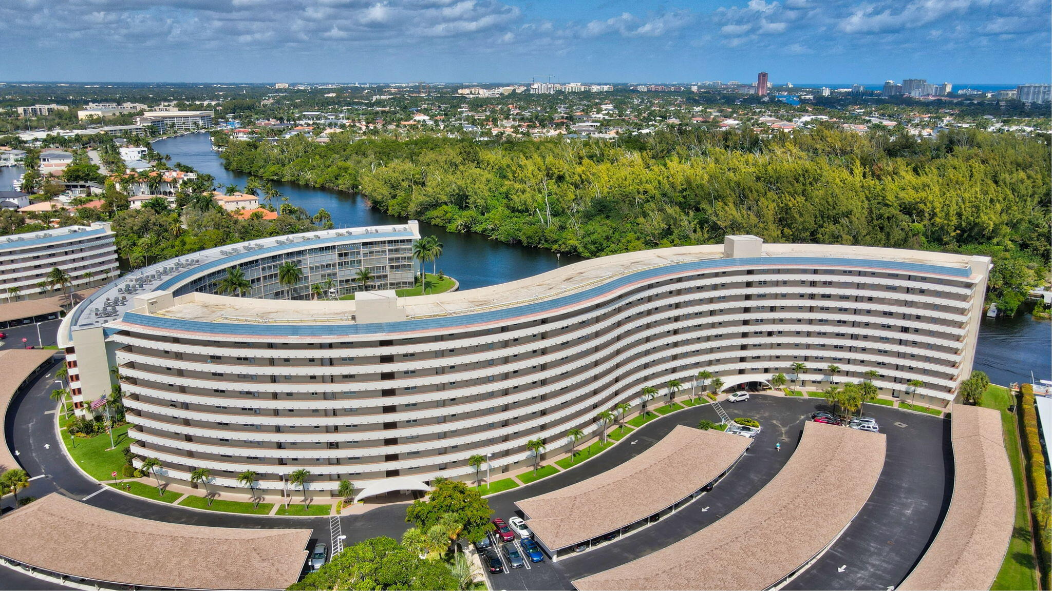 1523 E Hillsboro Boulevard 631