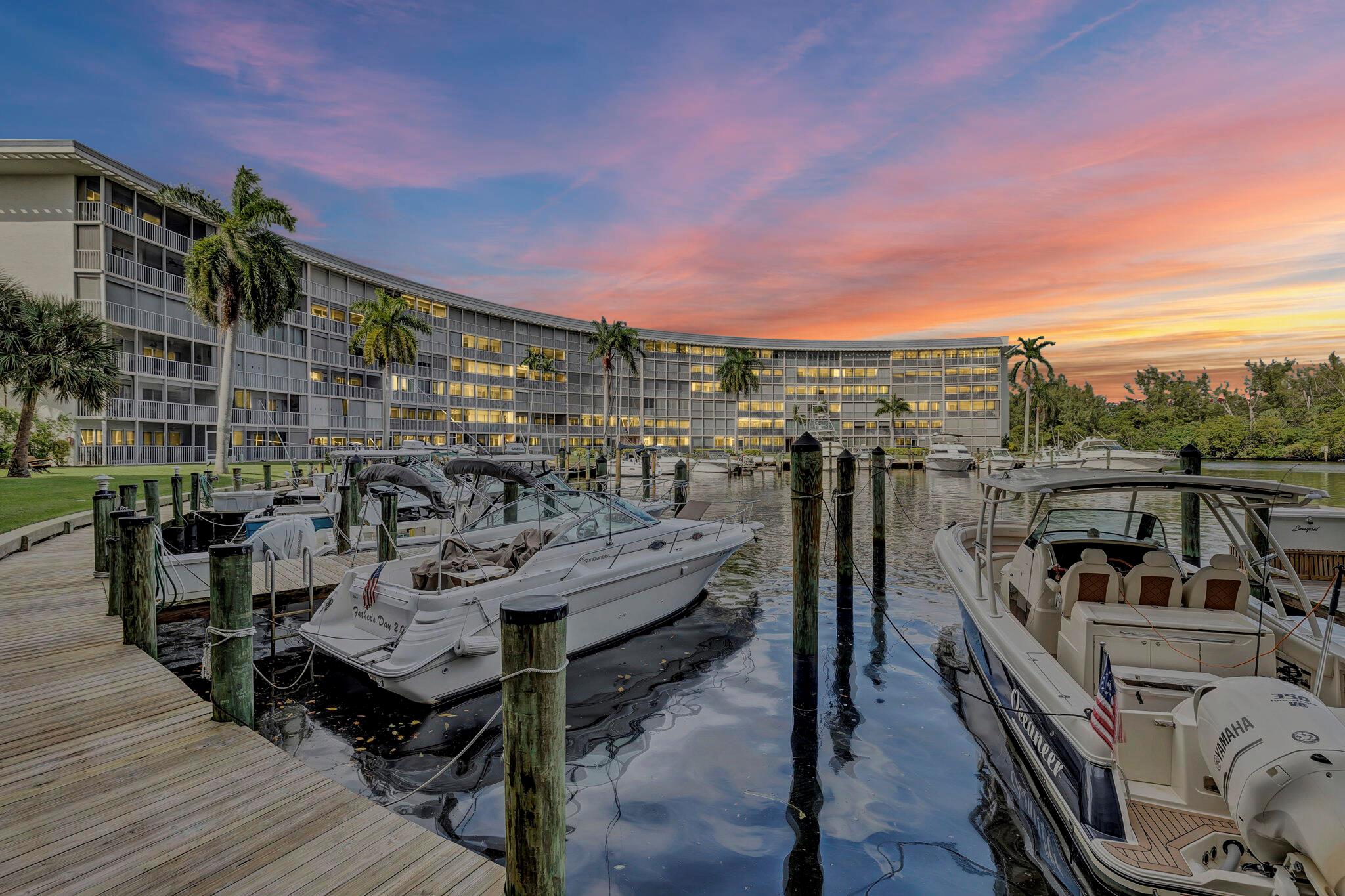 1523 E Hillsboro Boulevard 631