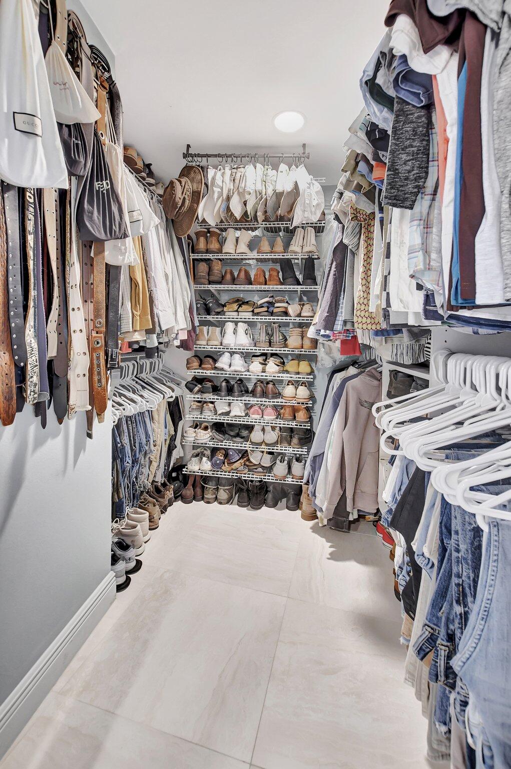 1523 E Hillsboro Boulevard 631