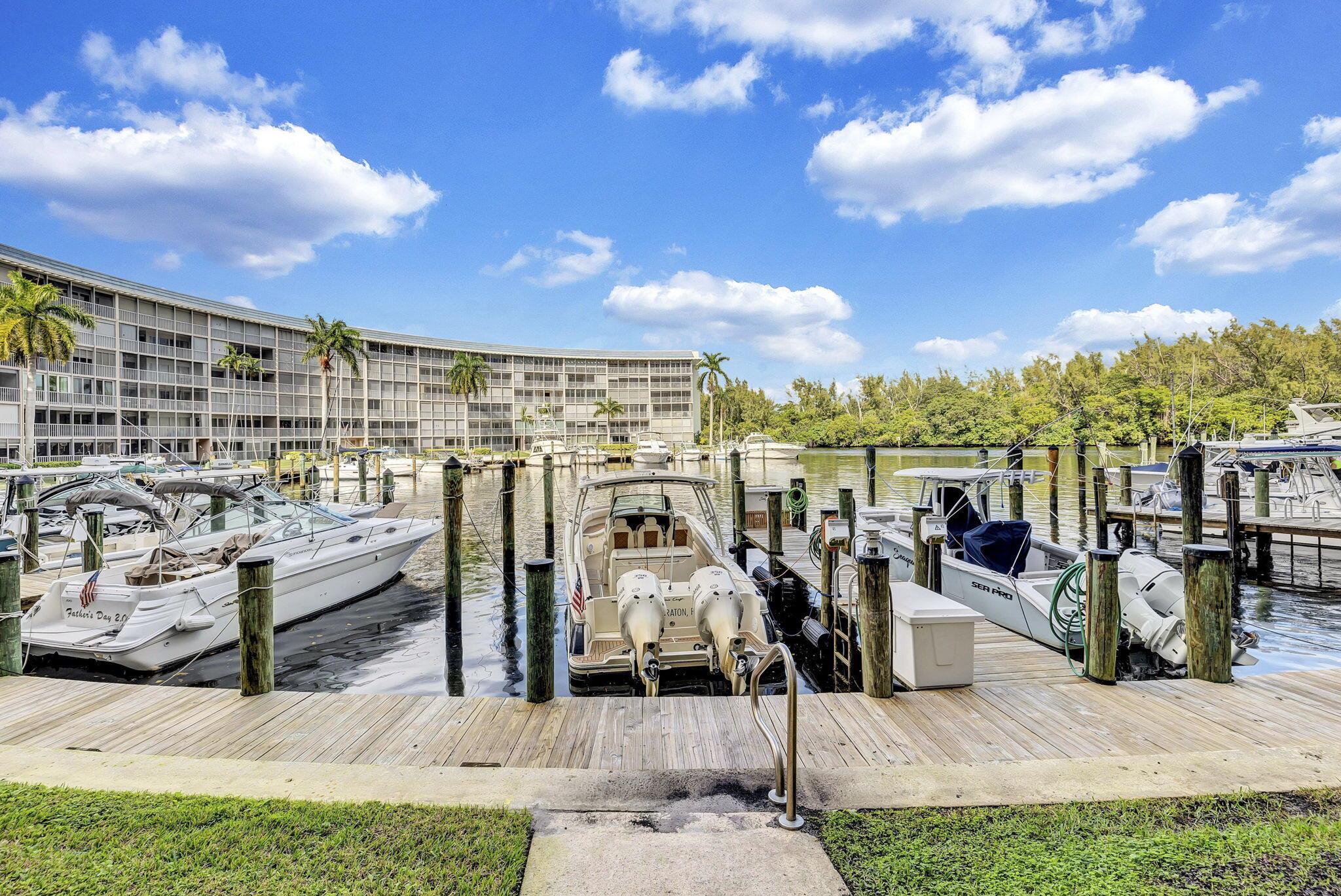 1523 E Hillsboro Boulevard 631