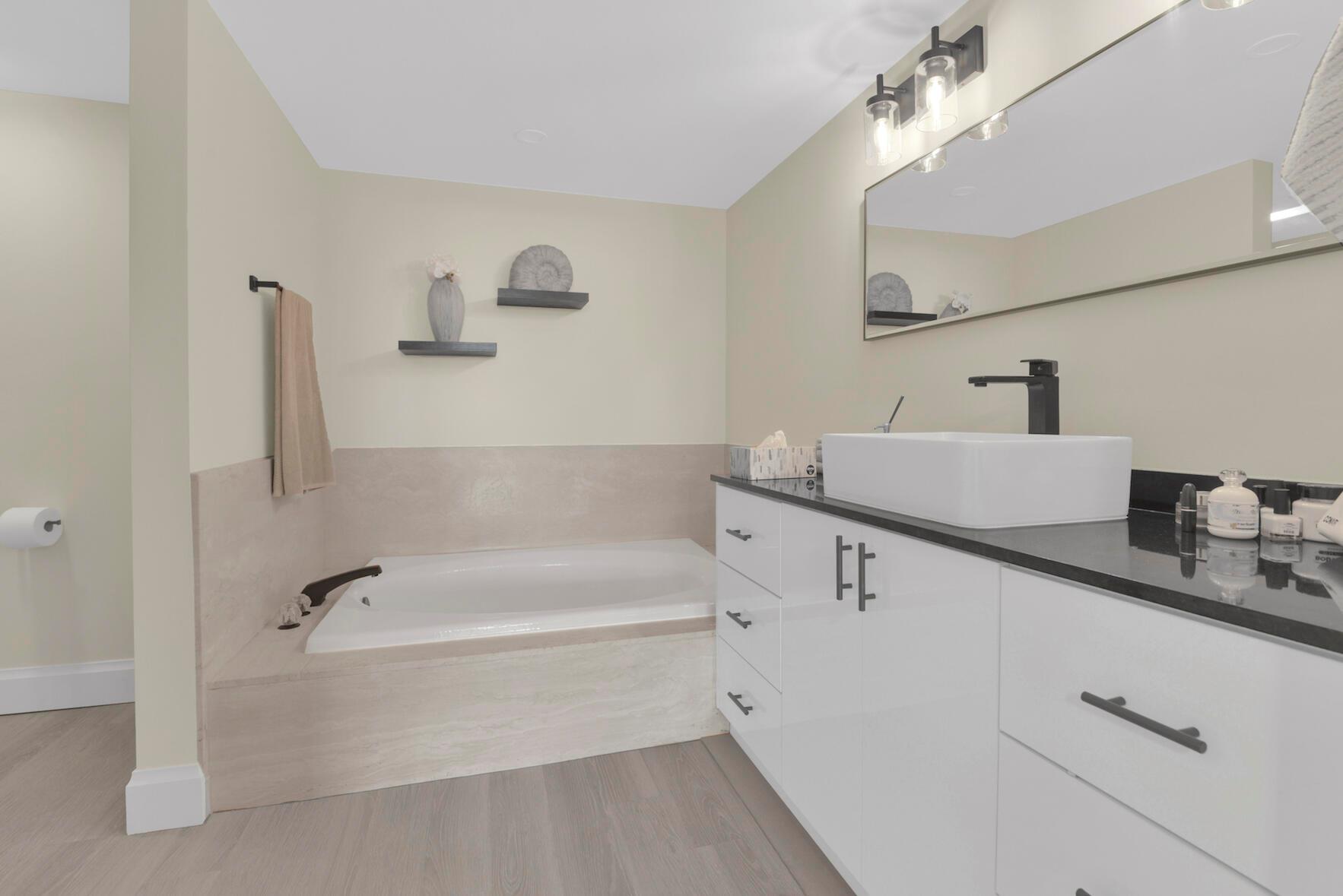 4201 N Ocean Boulevard 408