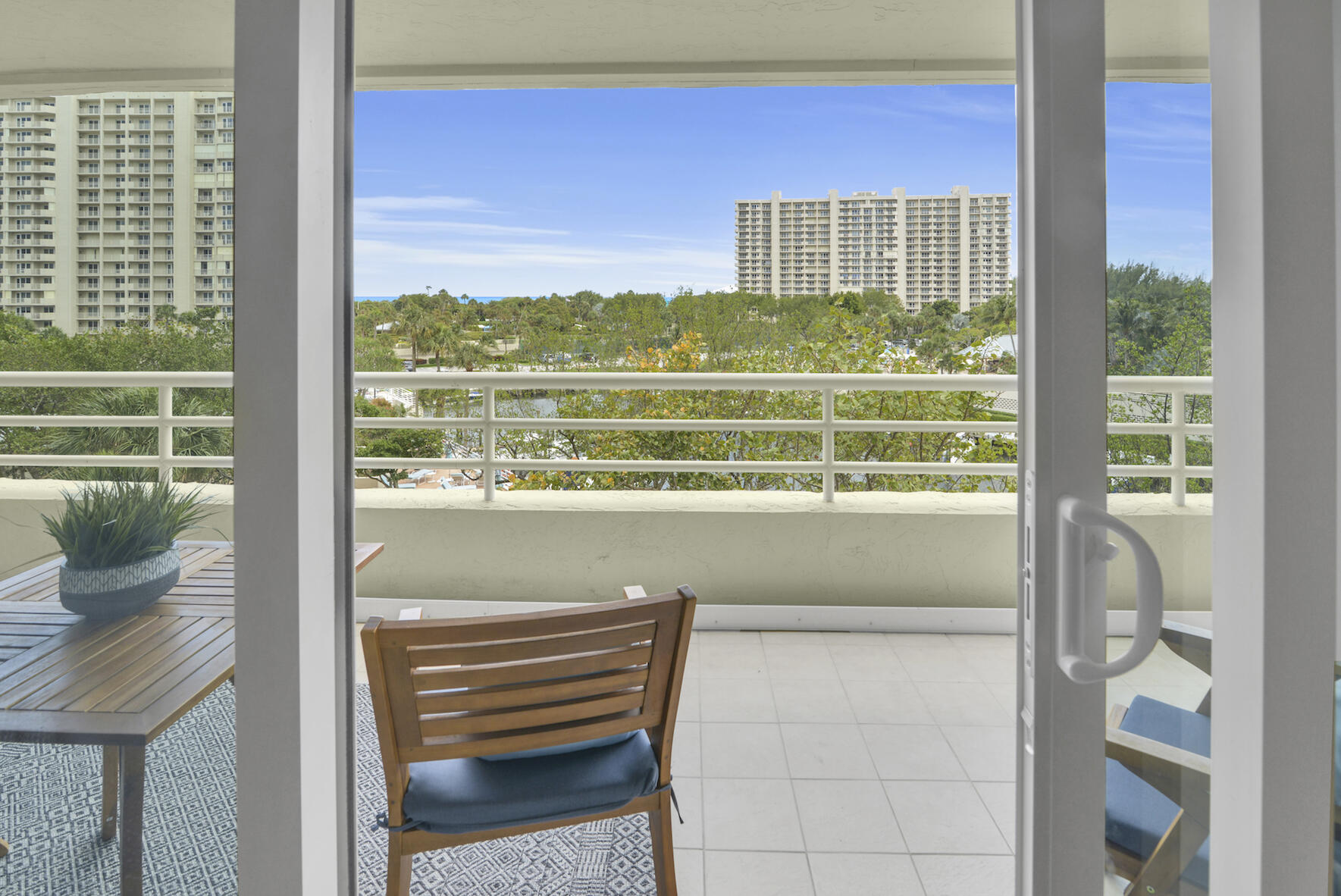 4201 N Ocean Boulevard 408