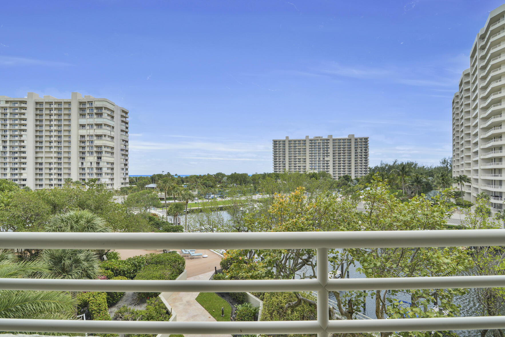 4201 N Ocean Boulevard 408