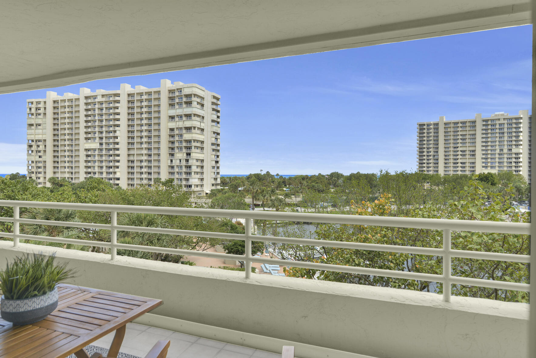 4201 N Ocean Boulevard 408