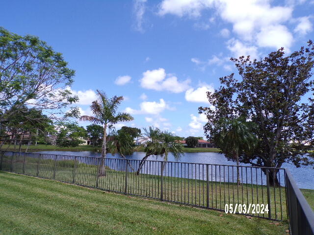 2544 SW 23rd Cranbrook Place